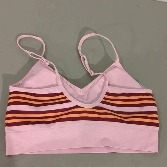 Abound Sports Bra size Small - Picture 2 of 3
